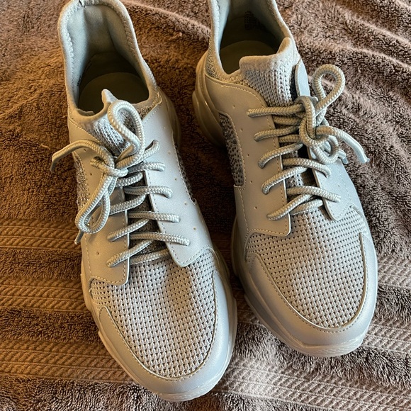 Steve Madden Sparkle Sneakers - Picture 2 of 4